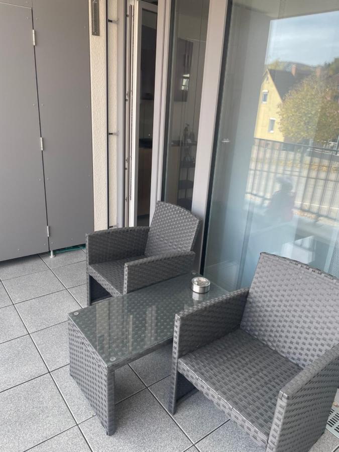 Apartment Im Gehobenen Stadtviertel - Perfekt Fuer Selbstversorger Aalen Bagian luar foto